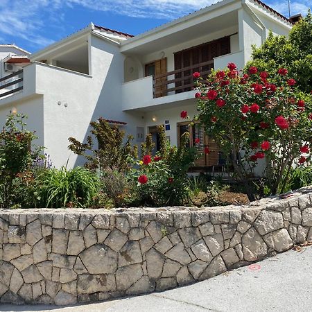 Six Bedroom Holiday Home Matea Ploce  Extérieur photo