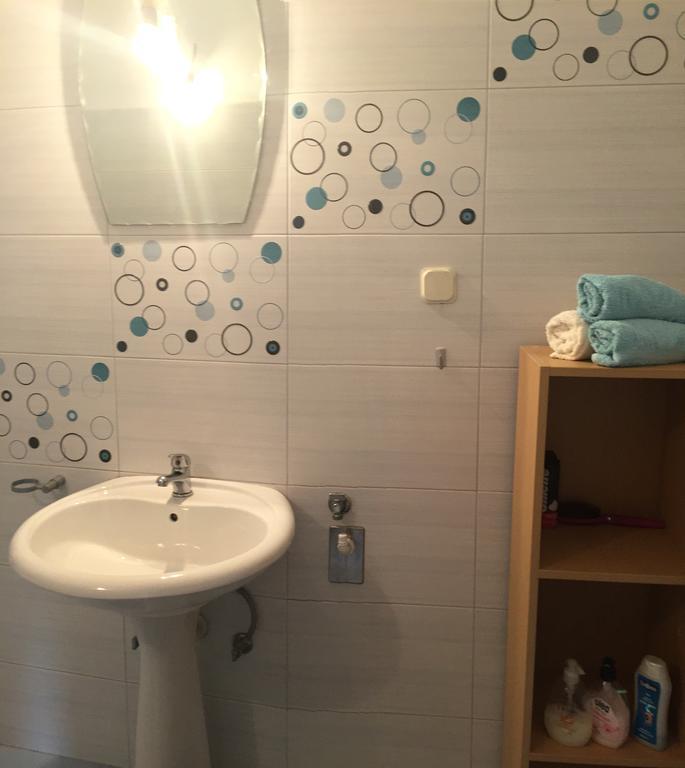 Six Bedroom Holiday Home Matea Ploce  Extérieur photo